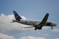 Aircrafts descending to Reagan  National Airport